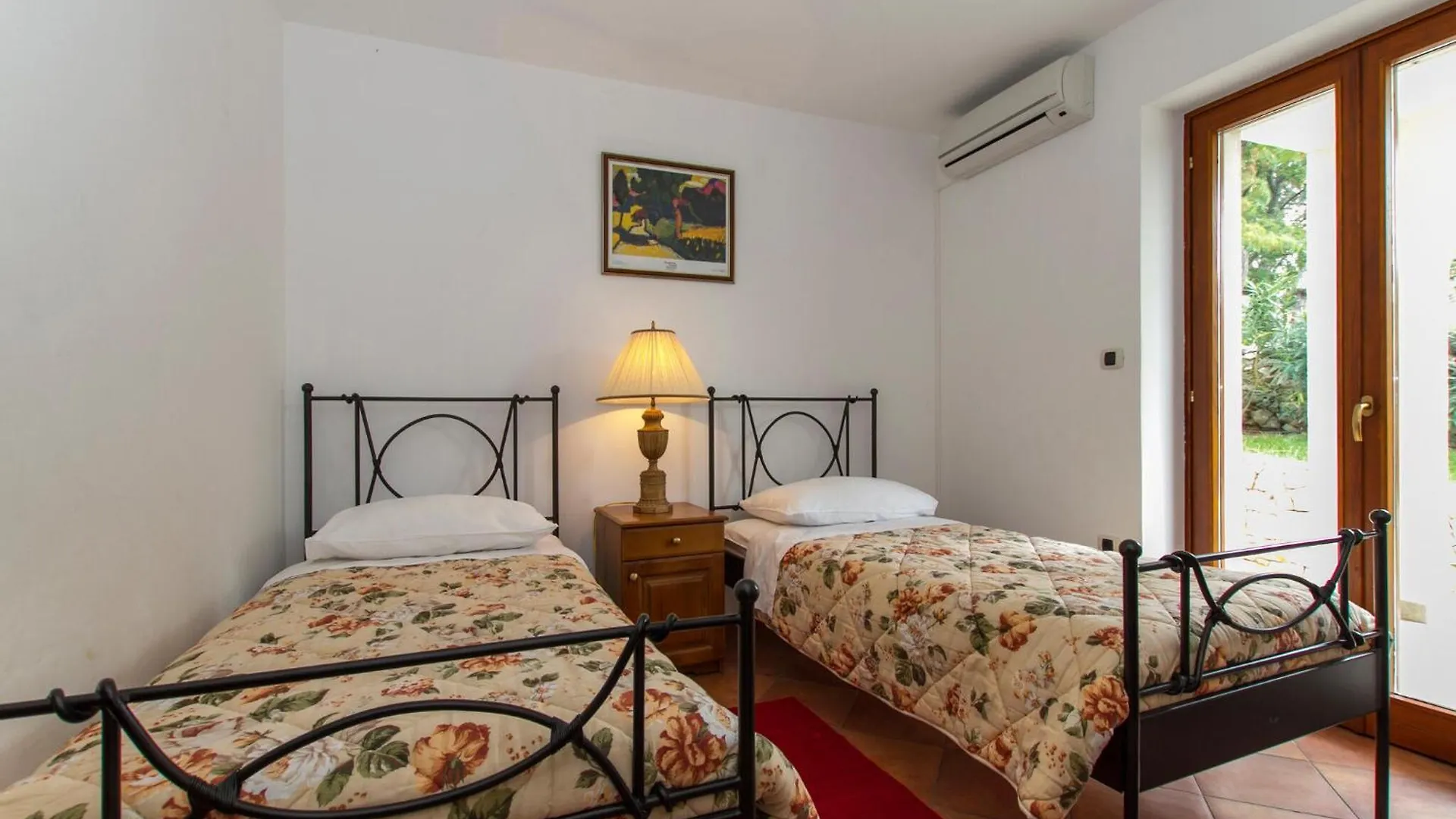 بيت للعطل Lovely Home In Koromacno With Wifi
