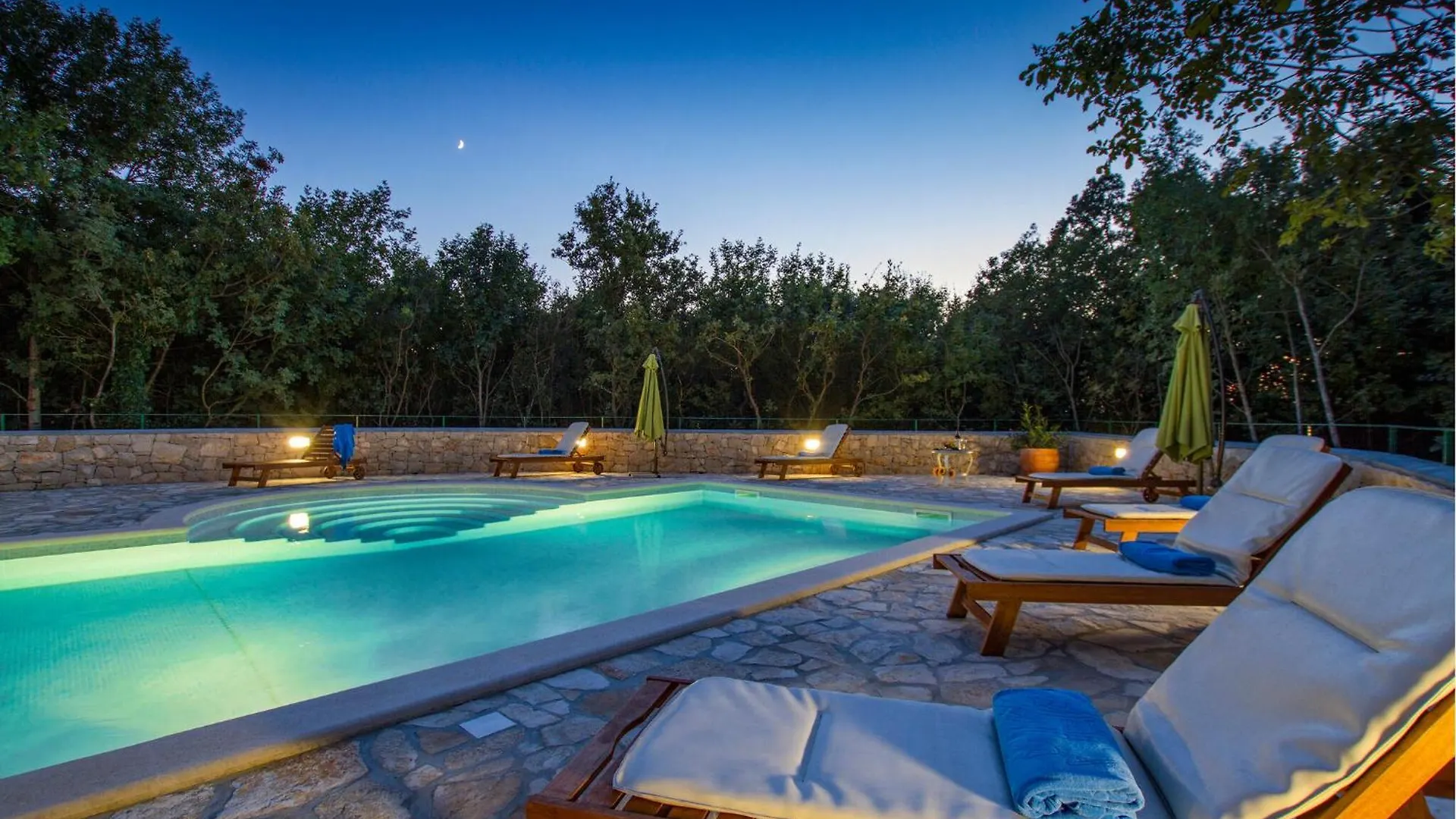 بيت للعطل Lovely Home In Koromacno With Wifi كرواتيا